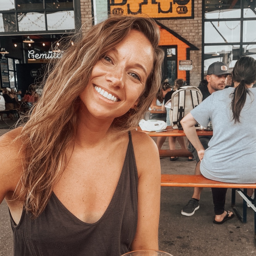 Meet your Posher, Lauren